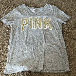 Pink tee shirt